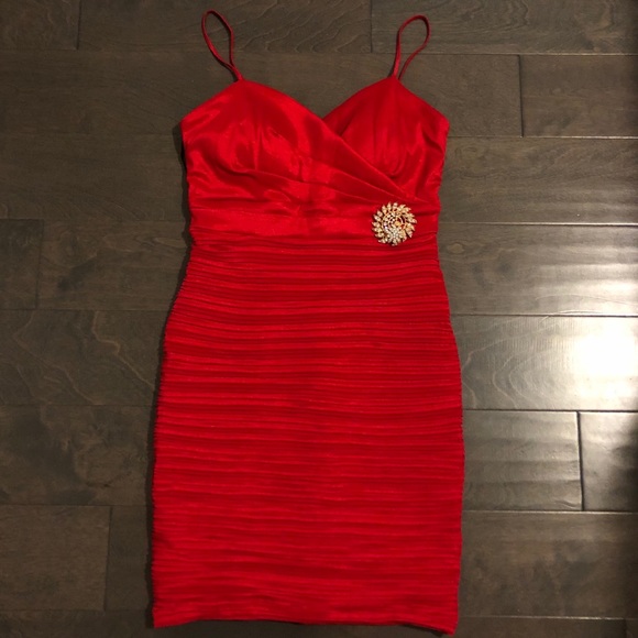 Dresses & Skirts - Red Cocktail Dress